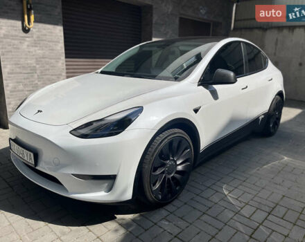Белый Тесла Model Y, объемом двигателя 0 л и пробегом 79 тыс. км за 24000 $, фото 7 на Automoto.ua