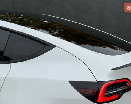 Белый Тесла Model Y, объемом двигателя 0 л и пробегом 85 тыс. км за 22600 $, фото 5 на Automoto.ua