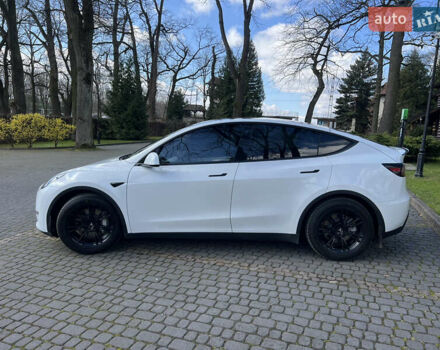 Білий Тесла Model Y, об'ємом двигуна 0 л та пробігом 88 тис. км за 38800 $, фото 5 на Automoto.ua