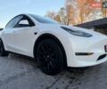 Белый Тесла Model Y, объемом двигателя 0 л и пробегом 132 тыс. км за 20800 $, фото 34 на Automoto.ua