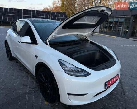 Белый Тесла Model Y, объемом двигателя 0 л и пробегом 132 тыс. км за 20800 $, фото 73 на Automoto.ua
