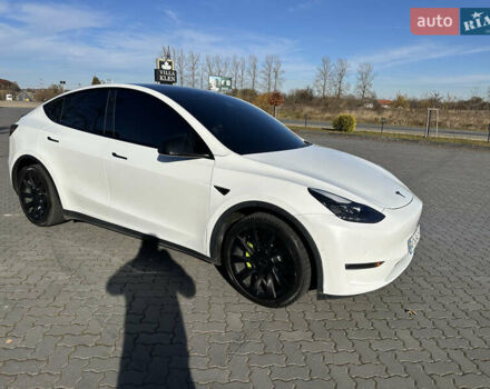 Белый Тесла Model Y, объемом двигателя 0 л и пробегом 85 тыс. км за 22900 $, фото 3 на Automoto.ua
