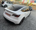 Білий Тесла Model Y, об'ємом двигуна 0 л та пробігом 100 тис. км за 21499 $, фото 18 на Automoto.ua