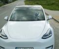 Белый Тесла Model Y, объемом двигателя 0 л и пробегом 80 тыс. км за 24000 $, фото 1 на Automoto.ua