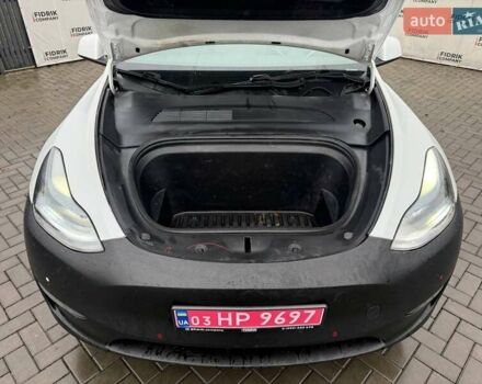 Білий Тесла Model Y, об'ємом двигуна 0 л та пробігом 219 тис. км за 16500 $, фото 10 на Automoto.ua