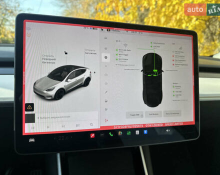 Белый Тесла Model Y, объемом двигателя 0 л и пробегом 71 тыс. км за 23400 $, фото 15 на Automoto.ua