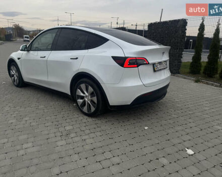 Белый Тесла Model Y, объемом двигателя 0 л и пробегом 50 тыс. км за 25500 $, фото 8 на Automoto.ua