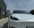 Белый Тесла Model Y, объемом двигателя 0 л и пробегом 60 тыс. км за 30000 $, фото 3 на Automoto.ua