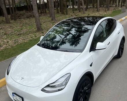 Белый Тесла Model Y, объемом двигателя 0 л и пробегом 39 тыс. км за 31500 $, фото 5 на Automoto.ua