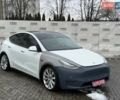 Белый Тесла Model Y, объемом двигателя 0 л и пробегом 142 тыс. км за 18800 $, фото 1 на Automoto.ua