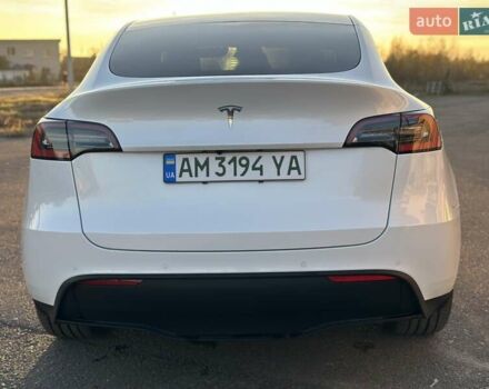 Білий Тесла Model Y, об'ємом двигуна 0 л та пробігом 40 тис. км за 29999 $, фото 5 на Automoto.ua