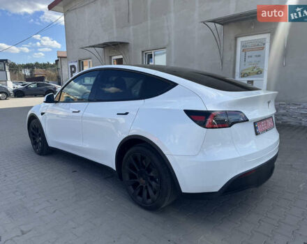 Белый Тесла Model Y, объемом двигателя 0 л и пробегом 108 тыс. км за 21300 $, фото 4 на Automoto.ua