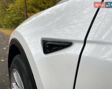 Тесла Model Y 2020 в Виннице на Automoto.ua Белый Тесла Model Y, объемом двигателя 0 л и пробегом 102 тыс. км за 23500 $, фото 8 на Automoto.ua