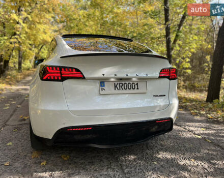 Білий Тесла Model Y, об'ємом двигуна 0 л та пробігом 126 тис. км за 28800 $, фото 12 на Automoto.ua
