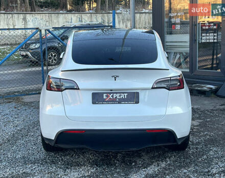 Белый Тесла Model Y, объемом двигателя 0 л и пробегом 55 тыс. км за 23490 $, фото 5 на Automoto.ua