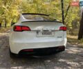 Білий Тесла Model Y, об'ємом двигуна 0 л та пробігом 126 тис. км за 28800 $, фото 12 на Automoto.ua