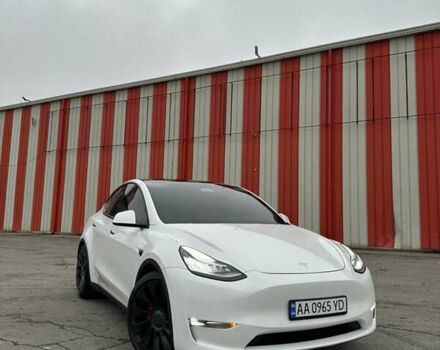 Білий Тесла Model Y, об'ємом двигуна 0 л та пробігом 134 тис. км за 23000 $, фото 1 на Automoto.ua