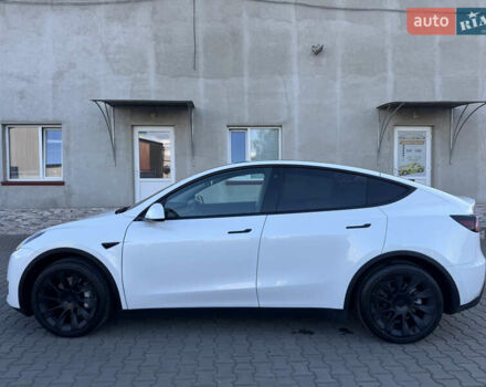Белый Тесла Model Y, объемом двигателя 0 л и пробегом 110 тыс. км за 21500 $, фото 7 на Automoto.ua