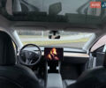 Белый Тесла Model Y, объемом двигателя 0 л и пробегом 104 тыс. км за 22000 $, фото 13 на Automoto.ua