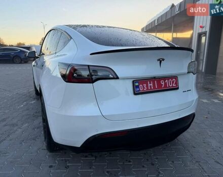 Белый Тесла Model Y, объемом двигателя 0 л и пробегом 132 тыс. км за 20800 $, фото 12 на Automoto.ua