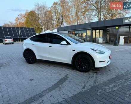 Белый Тесла Model Y, объемом двигателя 0 л и пробегом 132 тыс. км за 20800 $, фото 127 на Automoto.ua