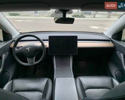 Белый Тесла Model Y, объемом двигателя 0 л и пробегом 90 тыс. км за 22000 $, фото 14 на Automoto.ua