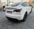 Білий Тесла Model Y, об'ємом двигуна 0 л та пробігом 100 тис. км за 21499 $, фото 17 на Automoto.ua