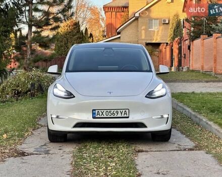 Белый Тесла Model Y, объемом двигателя 0 л и пробегом 110 тыс. км за 21700 $, фото 12 на Automoto.ua
