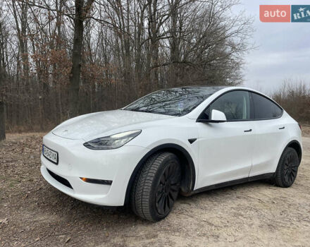 Білий Тесла Model Y, об'ємом двигуна 0 л та пробігом 87 тис. км за 21999 $, фото 4 на Automoto.ua