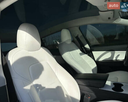 Белый Тесла Model Y, объемом двигателя 0 л и пробегом 85 тыс. км за 22900 $, фото 14 на Automoto.ua