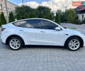 Белый Тесла Model Y, объемом двигателя 0 л и пробегом 47 тыс. км за 22500 $, фото 1 на Automoto.ua
