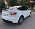 Белый Тесла Model Y, объемом двигателя 0 л и пробегом 82 тыс. км за 25000 $, фото 2 на Automoto.ua