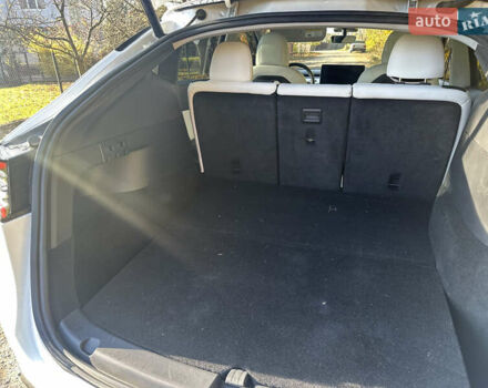 Белый Тесла Model Y, объемом двигателя 0 л и пробегом 71 тыс. км за 23400 $, фото 13 на Automoto.ua