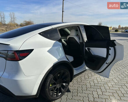 Белый Тесла Model Y, объемом двигателя 0 л и пробегом 85 тыс. км за 22900 $, фото 22 на Automoto.ua