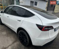 Белый Тесла Model Y, объемом двигателя 0 л и пробегом 120 тыс. км за 20500 $, фото 3 на Automoto.ua