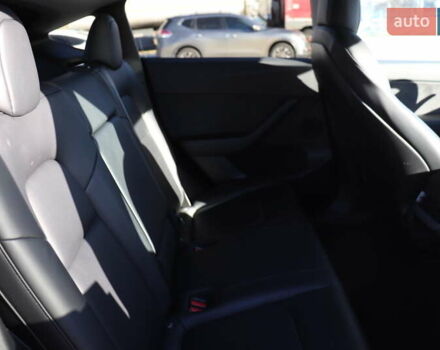 Белый Тесла Model Y, объемом двигателя 0 л и пробегом 162 тыс. км за 22500 $, фото 54 на Automoto.ua