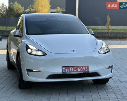 Белый Тесла Model Y, объемом двигателя 0 л и пробегом 118 тыс. км за 21700 $, фото 21 на Automoto.ua