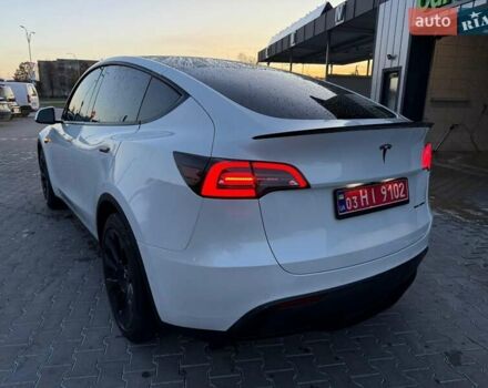 Белый Тесла Model Y, объемом двигателя 0 л и пробегом 132 тыс. км за 20800 $, фото 102 на Automoto.ua