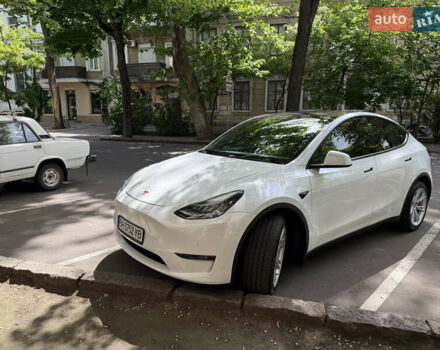 Белый Тесла Model Y, объемом двигателя 0 л и пробегом 16 тыс. км за 25300 $, фото 7 на Automoto.ua
