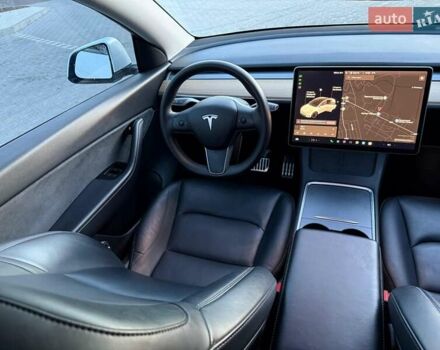 Белый Тесла Model Y, объемом двигателя 0 л и пробегом 132 тыс. км за 20800 $, фото 88 на Automoto.ua
