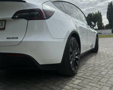 Белый Тесла Model Y, объемом двигателя 0 л и пробегом 180 тыс. км за 23000 $, фото 20 на Automoto.ua