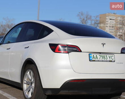 Белый Тесла Model Y, объемом двигателя 0 л и пробегом 162 тыс. км за 22500 $, фото 24 на Automoto.ua