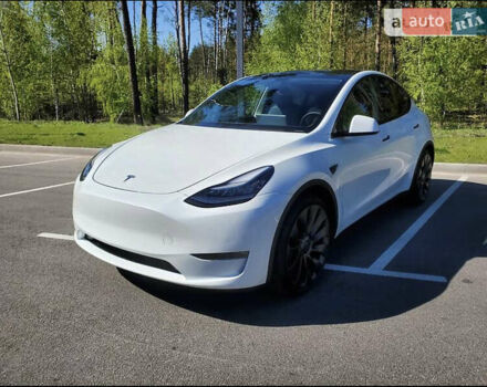Тесла Model Y 2020 в Киеве на Automoto.ua Белый Тесла Model Y, объемом двигателя 0 л и пробегом 9 тыс. км за 33333 $, фото 1 на Automoto.ua