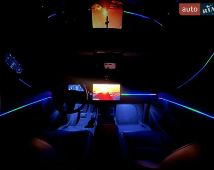 Білий Тесла Model Y, об'ємом двигуна 0 л та пробігом 126 тис. км за 28800 $, фото 22 на Automoto.ua