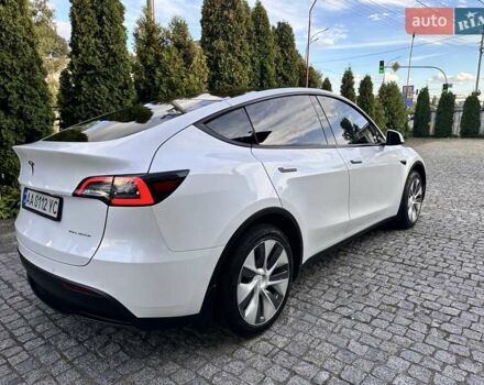 Білий Тесла Model Y, об'ємом двигуна 0 л та пробігом 100 тис. км за 20999 $, фото 6 на Automoto.ua