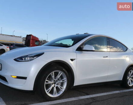 Белый Тесла Model Y, объемом двигателя 0 л и пробегом 162 тыс. км за 22500 $, фото 7 на Automoto.ua