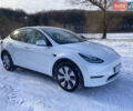 Белый Тесла Model Y, объемом двигателя 0 л и пробегом 50 тыс. км за 30000 $, фото 1 на Automoto.ua