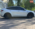 Белый Тесла Model Y, объемом двигателя 0 л и пробегом 84 тыс. км за 28000 $, фото 10 на Automoto.ua