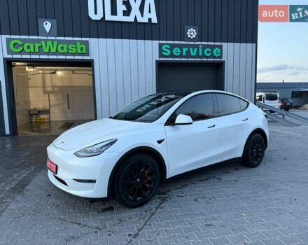 Белый Тесла Model Y, объемом двигателя 0 л и пробегом 132 тыс. км за 20800 $, фото 113 на Automoto.ua