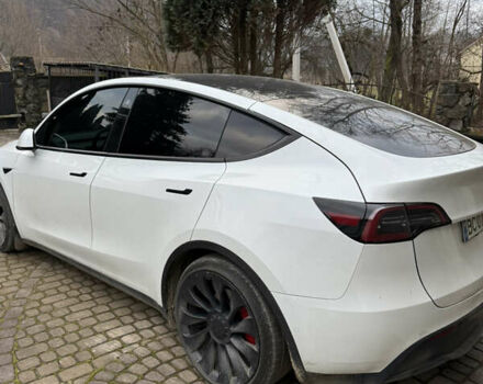 Белый Тесла Model Y, объемом двигателя 0 л и пробегом 176 тыс. км за 20500 $, фото 3 на Automoto.ua